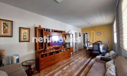 Apartamento à venda no bairro Santo Antônio com 120 m² e 3 dormitórios/quartos.