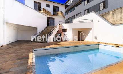 Casa residencial à venda no bairro Ouro Preto com 497 m² e 5 dormitórios/quartos