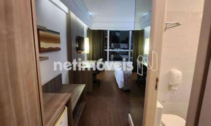 Flat à venda na Serra com 28m² e 1 dormitório/quarto disponível.