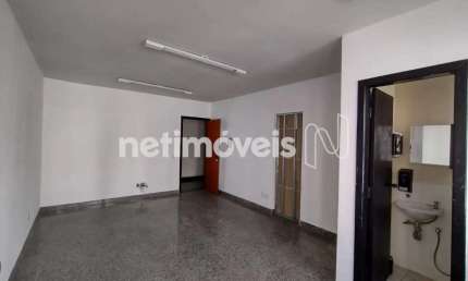 Escritório à venda no bairro Belvedere com 26 m² de área útil disponível.