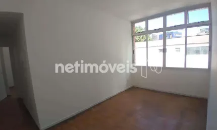 Apartamento à venda no bairro Serra com 110 m² e 3 dormitórios/quartos disponíveis