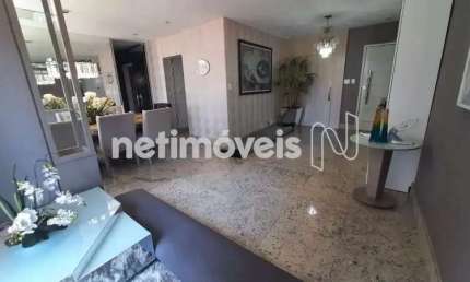 Apartamento à venda no bairro Lourdes com 100 m² e 2 dormitórios/quartos disponível.