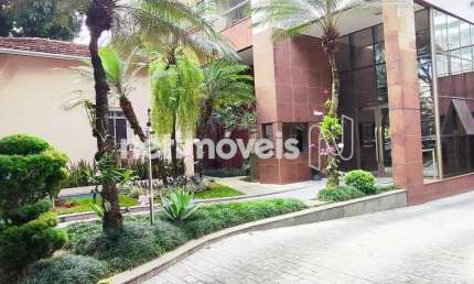 Apartamento à venda com 90m² e 2 dormitórios no bairro Savassi