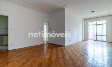 Apartamento à venda no Centro com 3 dormitórios e área útil de 160 m²