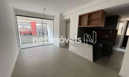 Apartamento à venda no bairro Santo Antônio com 76 m² e 2 dormitórios/quartos.