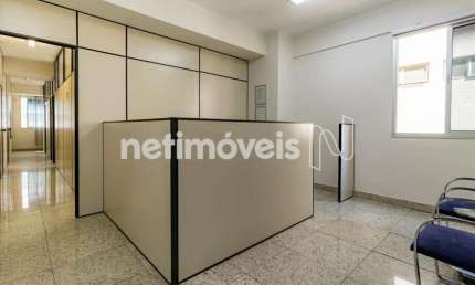 Escritório à venda/aluguel no bairro Funcionários com 125 m² de área útil.