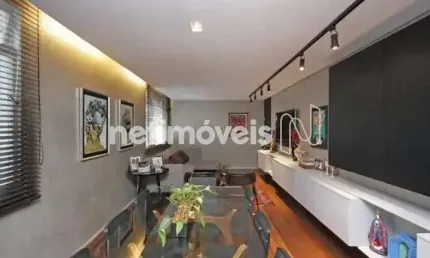 Apartamento à venda no bairro Lourdes, com 200 m² e 3 dormitórios/quartos disponíveis.