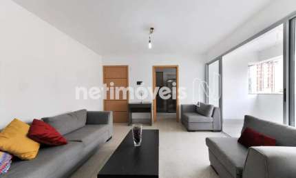 Apartamento à venda no bairro Savassi com 3 dormitórios/quartos e área de 107 m²