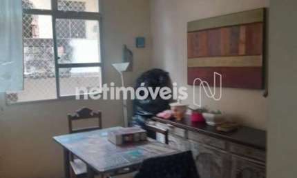 Apartamento à venda no bairro Serra com 101 m² e 3 dormitórios/quartos disponíveis.