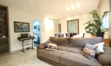 Apartamento à venda no bairro Padre Eustáquio com 98 m² e 3 dormitórios/quartos.