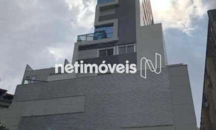 Apartamento cobertura à venda no bairro Lourdes com 108 m² e 2 dormitórios/quartos.
