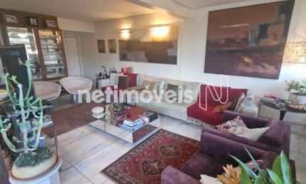 Cobertura à venda com 4 dormitórios na Vila Paris, área de 175m² disponível!