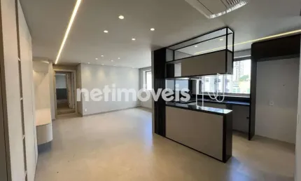 Apartamento para alugar na Savassi com 80 m² e 2 dormitórios/quartos disponíveis.
