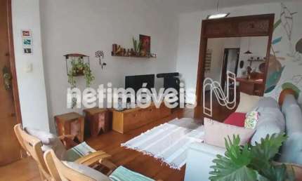 Apartamento à venda no bairro Santo Antônio, 140 m² com 4 dormitórios/quartos disponíveis.
