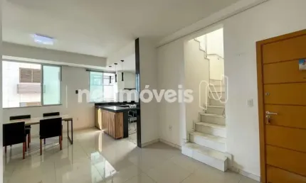 Apartamento cobertura à venda no bairro Prado com 170m² e 3 dormitórios/quartos.