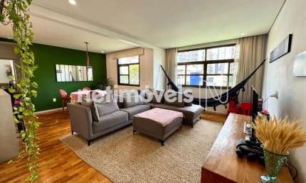 Apartamento à venda na Savassi com 113 m² e 3 dormitórios/quartos disponíveis.