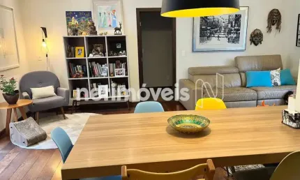 Apartamento à venda no bairro Savassi com 102 m² e 4 dormitórios/quartos disponíveis.
