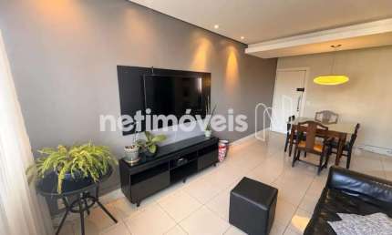 Apartamento à venda no bairro Savassi com 80 m² e 3 dormitórios/quartos disponíveis.