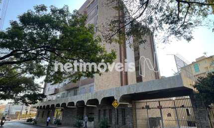 Apartamento à venda no bairro Santa Lúcia - 4 dormitórios, 220 m² de área útil.