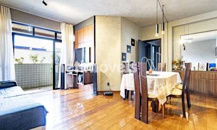 Cobertura à venda no bairro Buritis, 213 m² com 3 dormitórios/quartos.