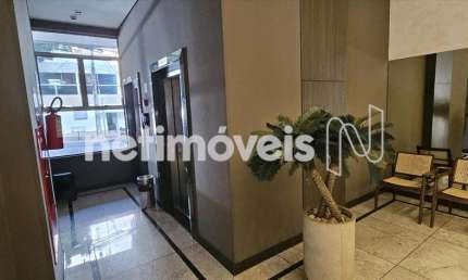 Apartamento à venda na Savassi com 1 dormitório e 48 m² de área útil.