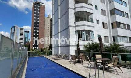 Apartamento para Aluguel em Boa Viagem - 75 m² com 2 Dormitórios/Quartos disponíveis