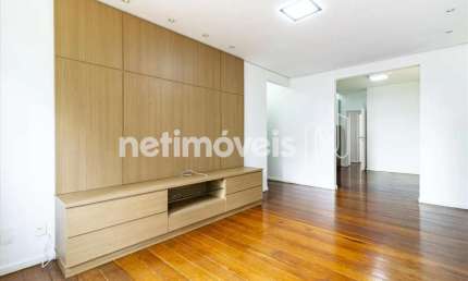 Cobertura à venda no bairro Serra - 300 m² com 4 dormitórios/quartos. Oportunidade!