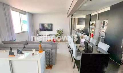 Apartamento para locação no bairro Coração de Jesus com 110 m² e 3 dormitórios/quartos.