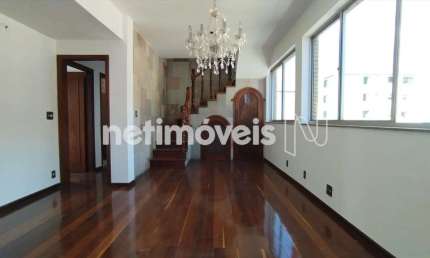 Cobertura de 4 dormitórios para locação no bairro Serra com 235 m² de área útil