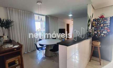 Apartamento à venda no bairro Padre Eustáquio com 100 m² e 3 dormitórios/quartos.