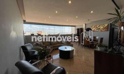 Apartamento à venda no bairro Padre Eustáquio com 136 m² e 4 dormitórios/quartos