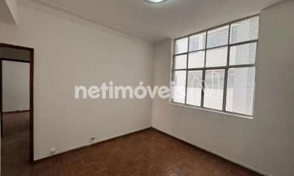 Apartamento à venda no Barro Preto com 80 m² e 2 dormitórios/quartos disponíveis