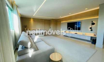 Apartamento à venda no Estoril com 185 m² e 5 dormitórios/quartos disponíveis.