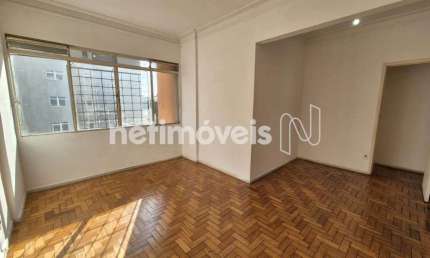 Apartamento à venda no Barro Preto com 90m² e 3 dormitórios/quartos disponíveis.