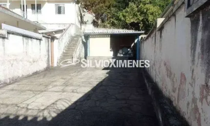 Terreno à venda na Rua Volta Grande, Sagrada Família, Belo Horizonte