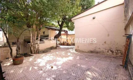 Casa com 4 quartos à venda na Rua Mangabeira, Santo Antônio, Belo Horizonte