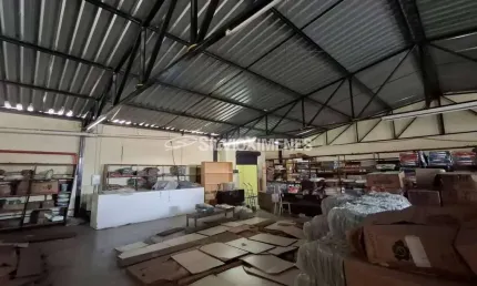 Sala comercial para alugar na Rua Mato Grosso, Barro Preto, Belo Horizonte