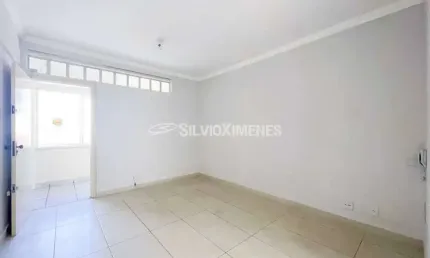 Sala comercial para alugar na Rua Sena Madureira, Ouro Preto, Belo Horizonte
