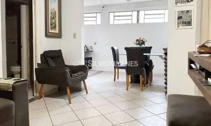 Casa comercial para alugar com 274m², 13 quartos e 2 vagas