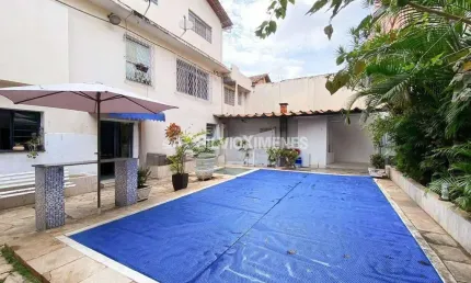 Casa com 8 quartos à venda na Rua Contendas, Prado, Belo Horizonte