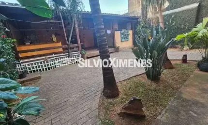 Casa com 3 quartos à venda na Rua Oswaldo Cruz, Nova Suíssa, Belo Horizonte