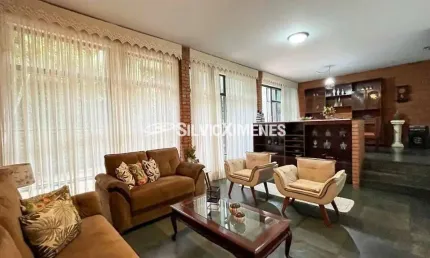 Casa com 4 quartos à venda na Rua Primeiro de Março, Comiteco, Belo Horizonte