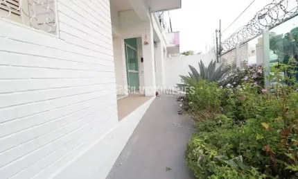 Casa com 6 quartos para alugar na Avenida Francisco Sá, Prado, Belo Horizonte