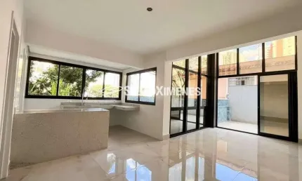 Área privativa à venda com 267m², 4 quartos e 3 vagas