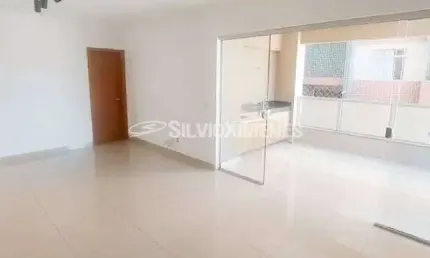 Apartamento para alugar com 135m², 4 quartos e 3 vagas