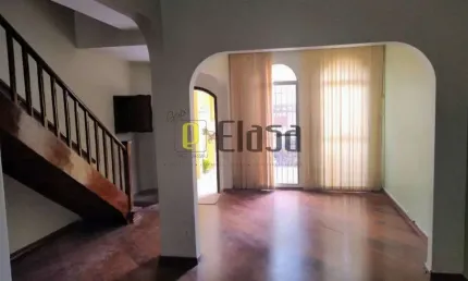Vende-se Sobrado  - Chácara Santo Antônio  próximo Estação Borba Gato