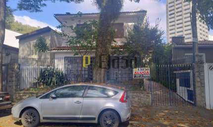 Casa Comercial Aluga em Alto da Boa Vista - Zona Sul