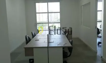 Conjunto comercial Capital Corporate , 2 salas mobiliada ,ar condicionado     comercial com varanda