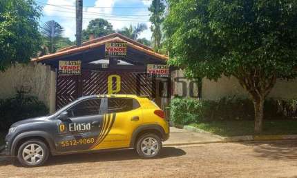 Chácara / sítio com 5 quartos à venda na R Dos Coqueiros, 39, Jardim Val Flor, Embu-Guaçu, 412 m2 por R$ 690.000
