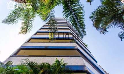 Belíssimo apartamento com 4  dormitórios, 4 suítes, 6 vagas, 640,00m².